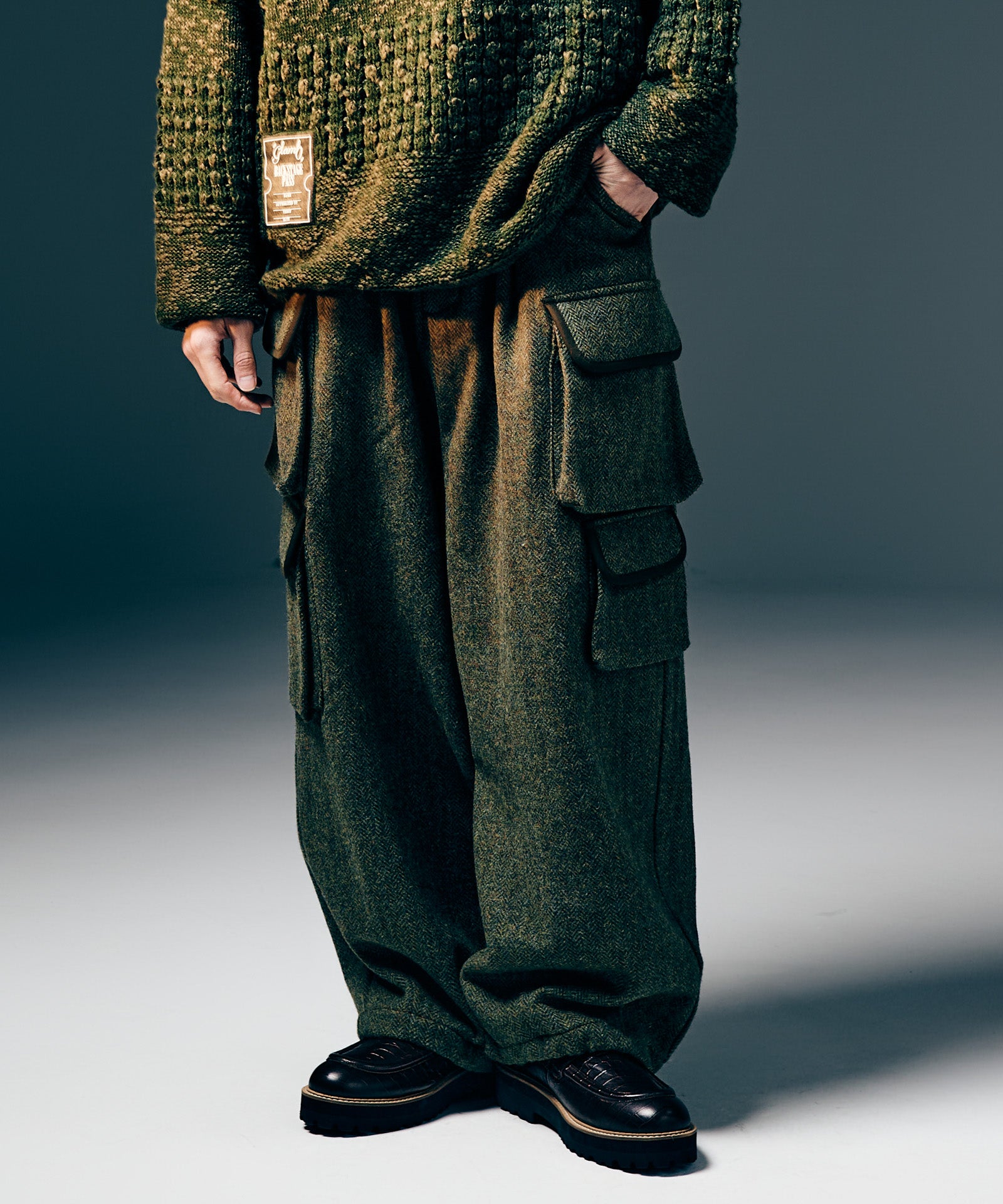 GB0425/P04 : Asymmetry Cargo Tweed Pants / アシンメトリーカーゴ