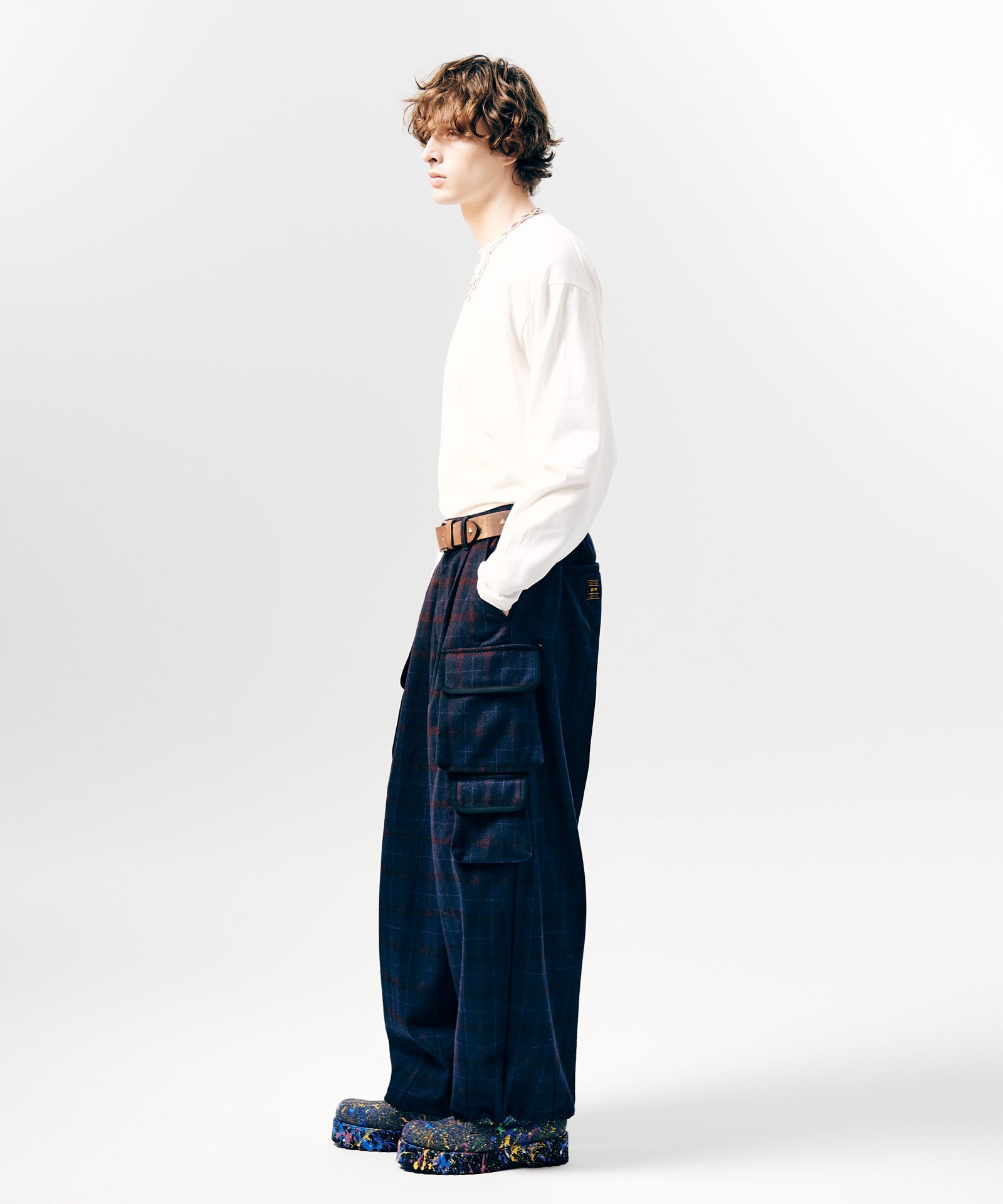 GB0425/P04 : Asymmetry Cargo Tweed Pants / アシンメトリー
