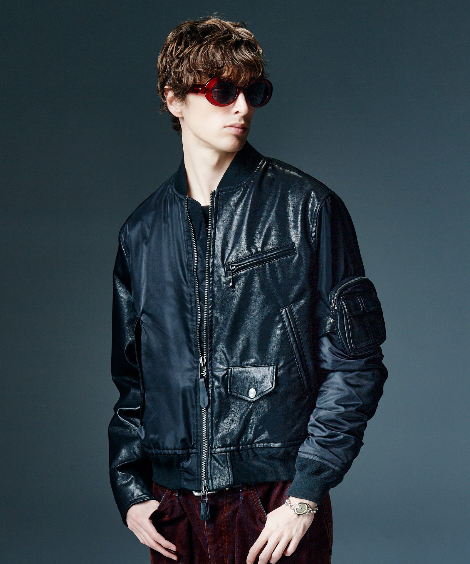 H:186 / C:89 / W:71 / H:92 着用サイズ : M